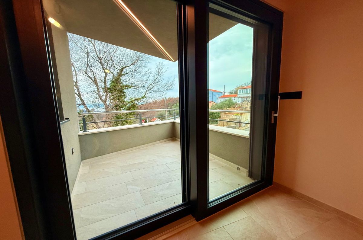 Appartamento, per la vendita, Omišalj, Croazia, 97 m2, 235.000,00 EUR