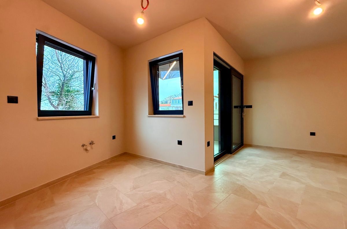 Appartamento, per la vendita, Omišalj, Croazia, 97 m2, 235.000,00 EUR