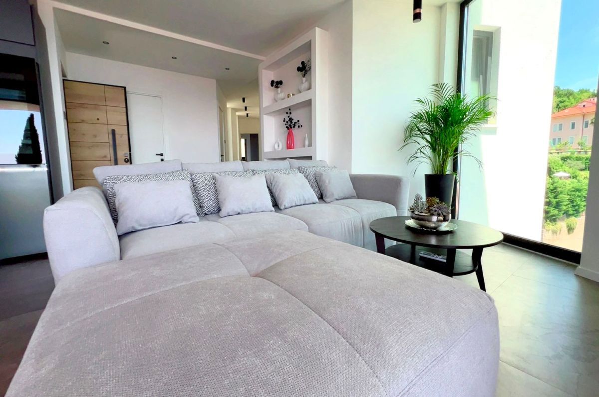 Appartamento, per la vendita, Abazzia, Croazia, 151 m2, 1.290.000,00 EUR