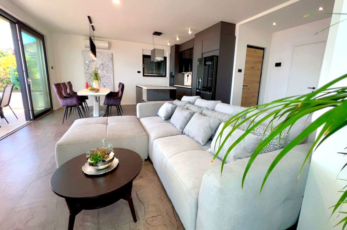 Appartamento, per la vendita, Abazzia, Croazia, 151 m2, 1.290.000,00 EUR