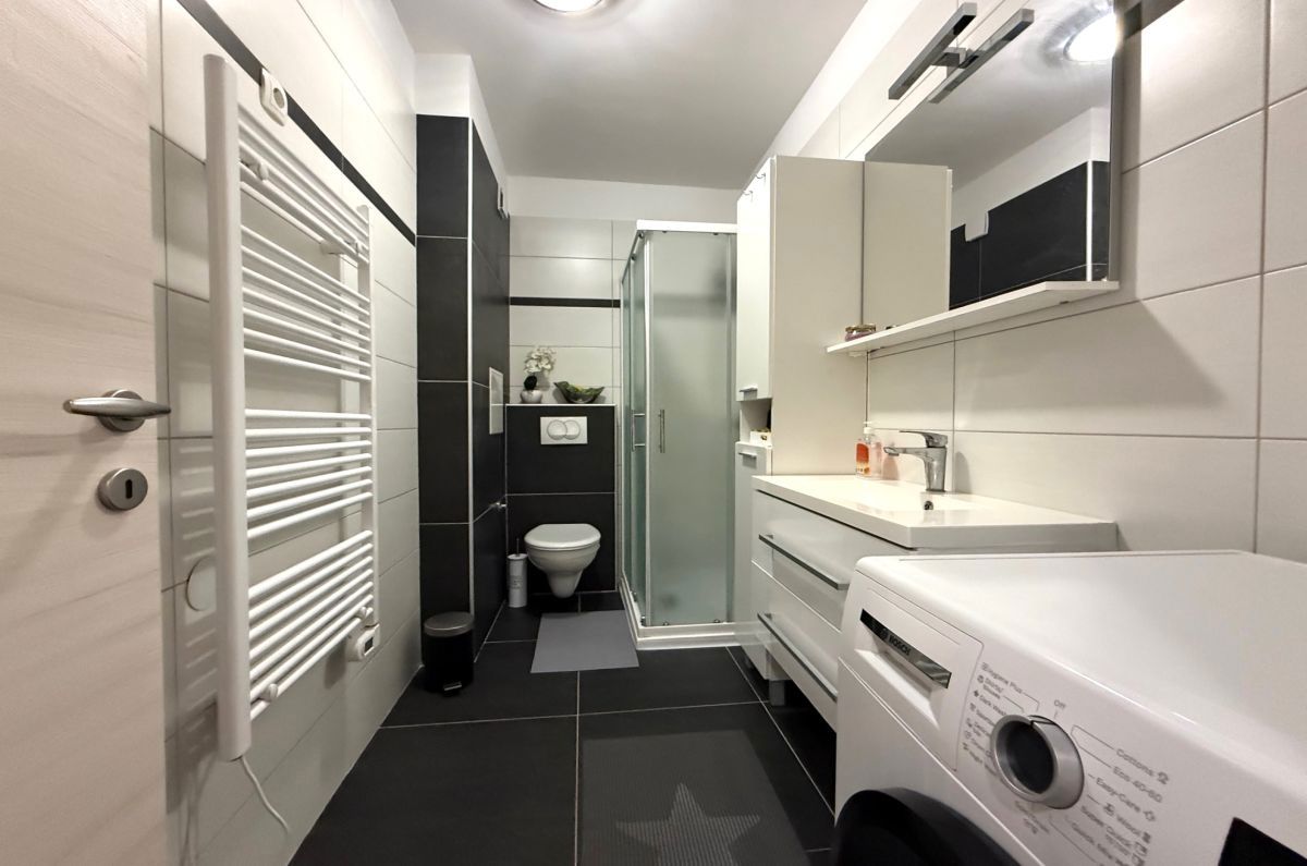 Appartamento, per la vendita, Città diKrk, Croazia, 74 m2, 315.000,00 EUR