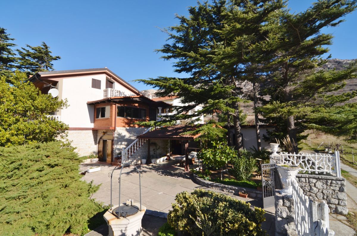 Casa, per la vendita, Baška, Croazia, 320 m2, 450.000,00 EUR