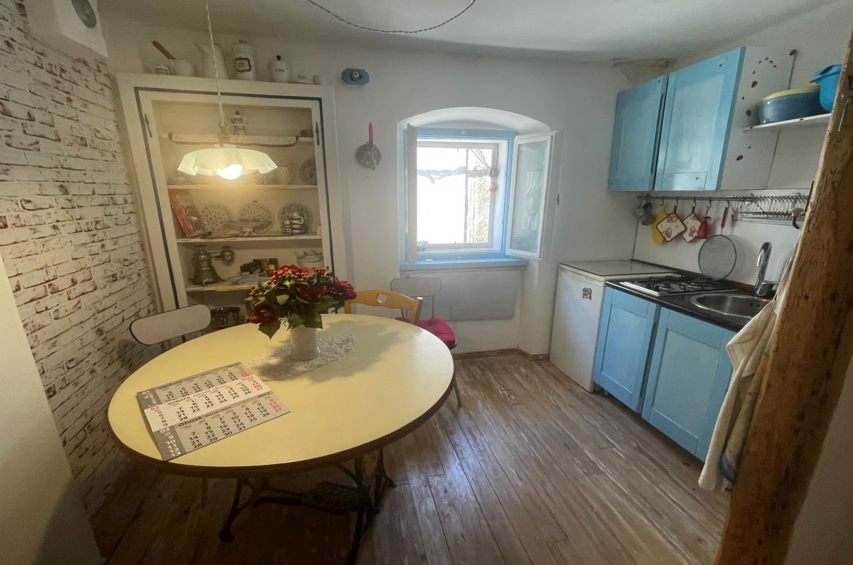 Appartamento, per la vendita, Baška, Croazia, 100 m2, 390.000,00 EUR