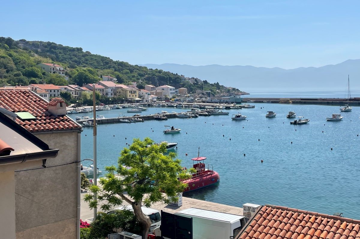 Appartamento, per la vendita, Baška, Croazia, 100 m2, 390.000,00 EUR