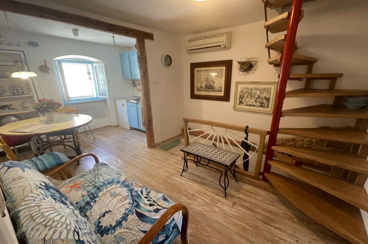 Appartamento, per la vendita, Baška, Croazia, 100 m2, 390.000,00 EUR