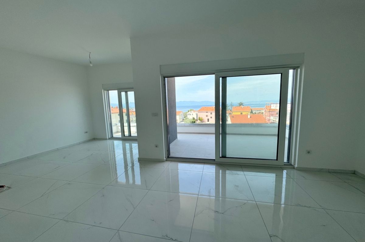 Appartamento, per la vendita, Malinska, Croazia, 115 m2, 470.000,00 EUR