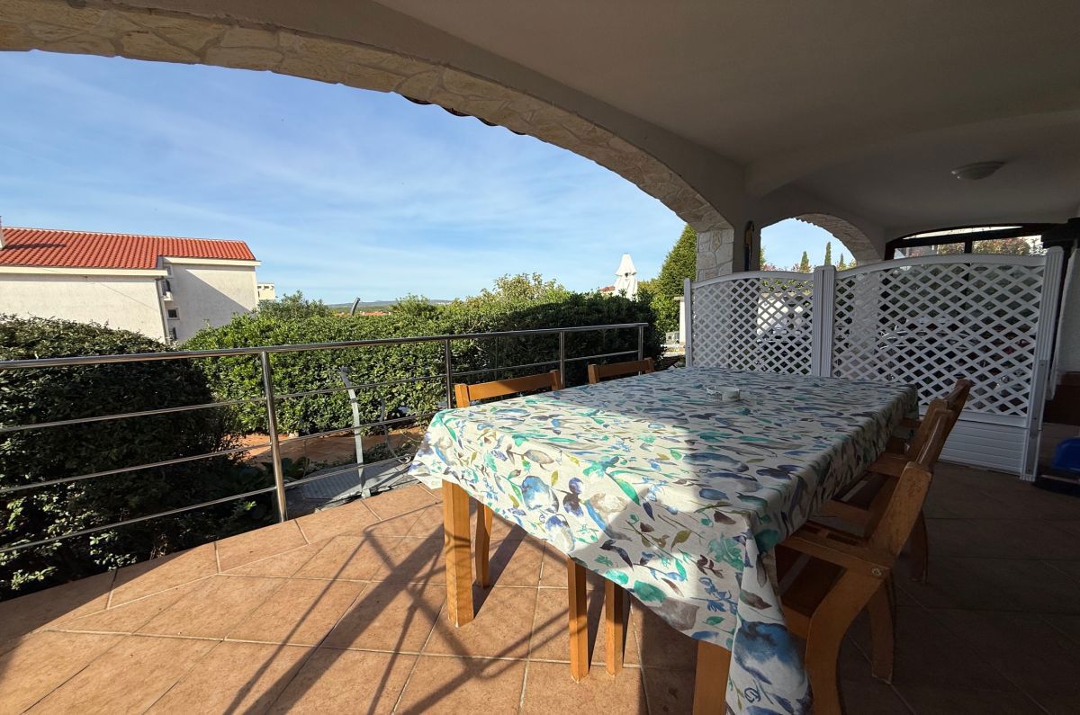 Casa, per la vendita, Punat, Croazia, 235 m2, 850.000,00 EUR