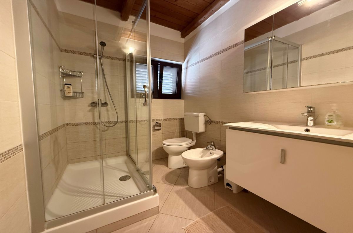 Casa, per la vendita, Punat, Croazia, 235 m2, 850.000,00 EUR