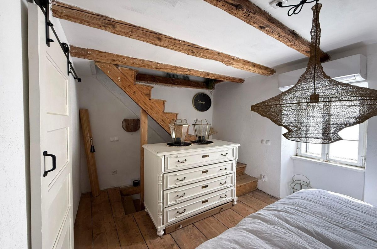 Vecchia casa di pietra, per la vendita, Vrbnik, Croazia, 72 m2, 270.000,00 EUR