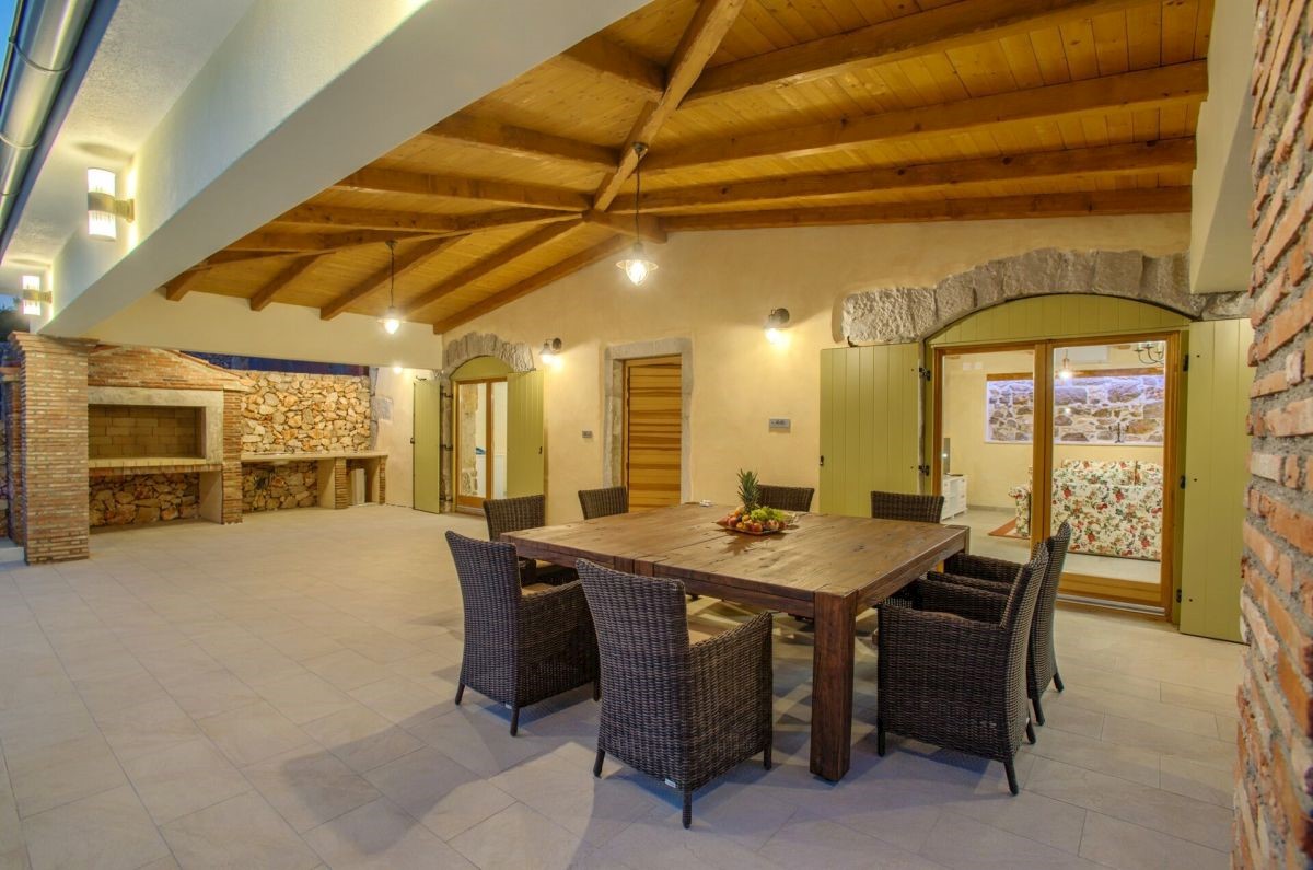 Vecchia casa di pietra, per la vendita, Vrbnik, Croazia, 144 m2, 690.000,00 EUR