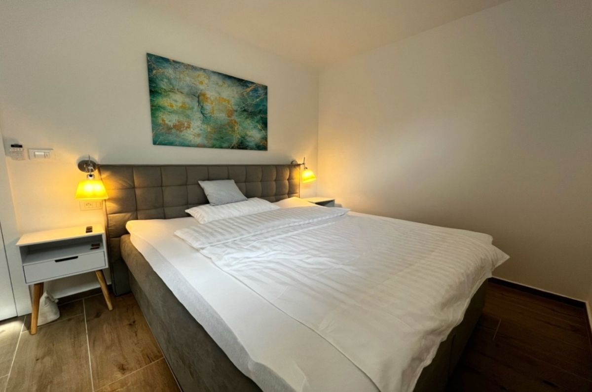 Appartamento, per la vendita, Njivice, Croazia, 76 m2, 395.000,00 EUR