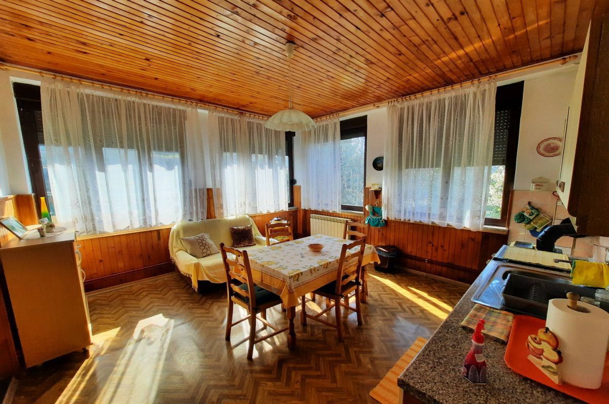 Vecchia casa di pietra, per la vendita, Dobrinj, Croazia, 239 m2, 315.000,00 EUR