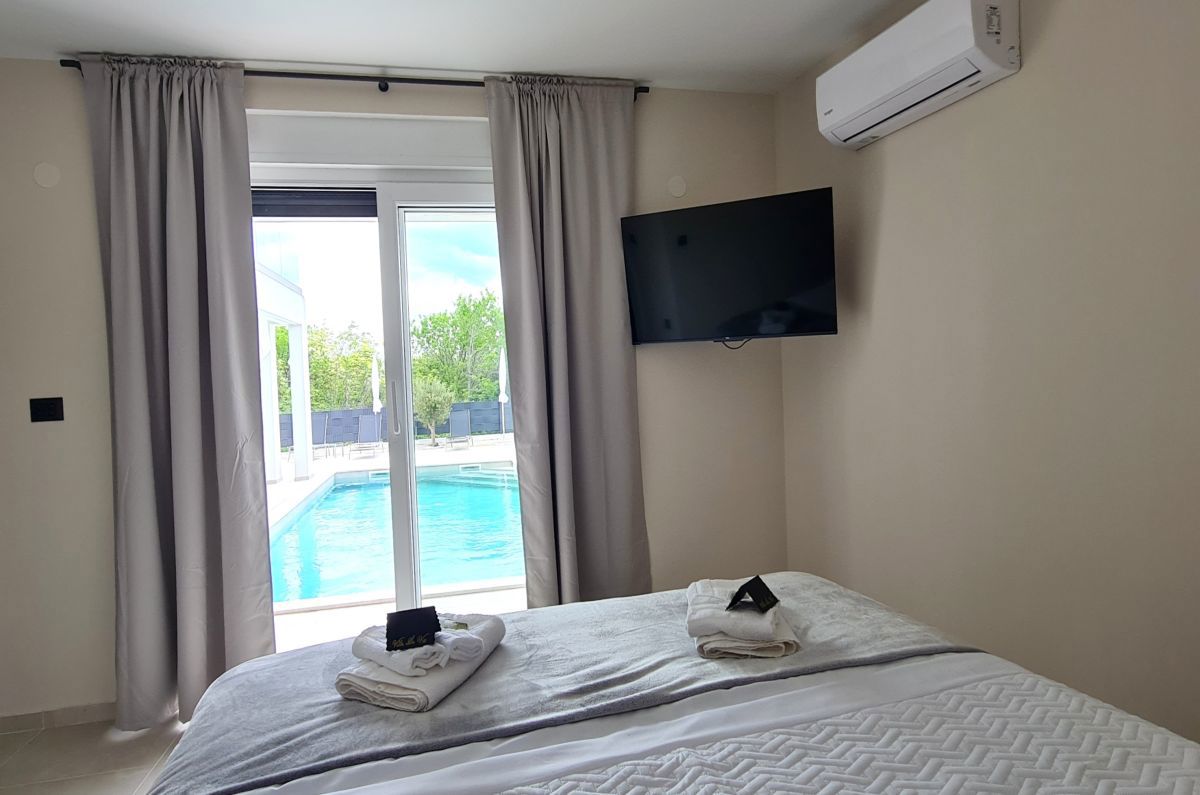 Casa, per la vendita, Vrbnik, Croazia, 175 m2, 695.000,00 EUR