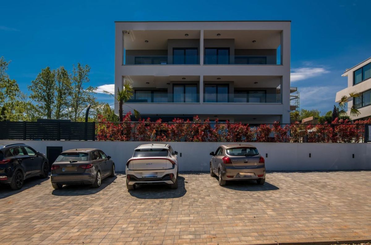 Appartamento, per la vendita, Malinska, Croazia, 80 m2, 790.000,00 EUR