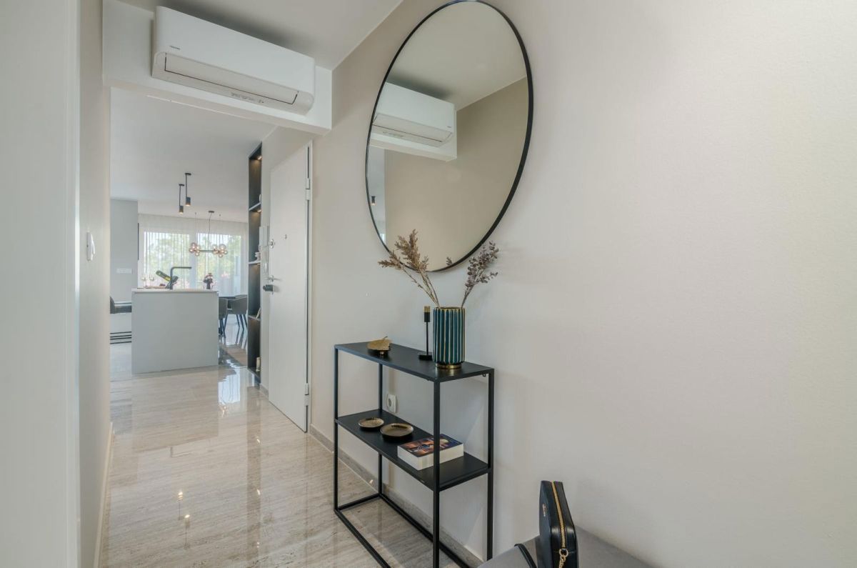 Appartamento, per la vendita, Malinska, Croazia, 80 m2, 790.000,00 EUR