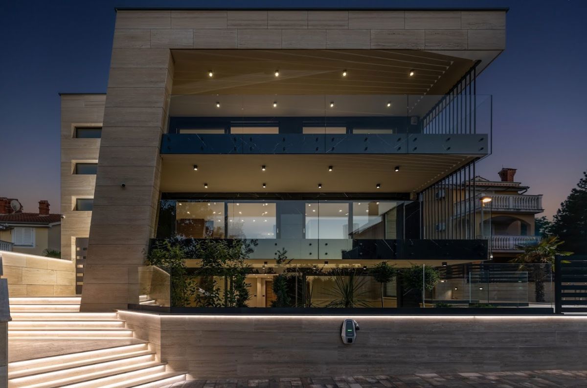 Appartamento, per la vendita, Malinska, Croazia, 113 m2, 650.000,00 EUR