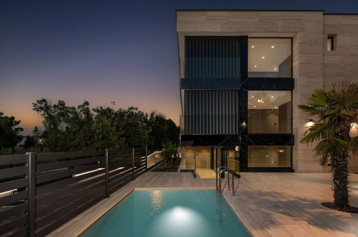 Appartamento, per la vendita, Malinska, Croazia, 113 m2, 650.000,00 EUR