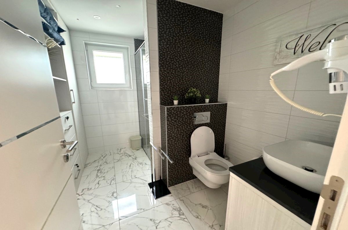 Casa, per la vendita, Città diKrk, Croazia, 252 m2, 1.150.000,00 EUR