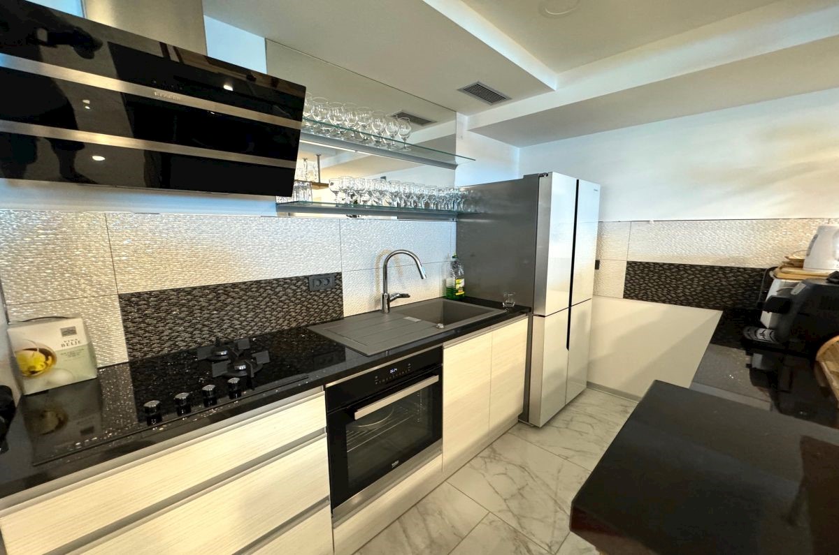 Casa, per la vendita, Città diKrk, Croazia, 252 m2, 1.150.000,00 EUR