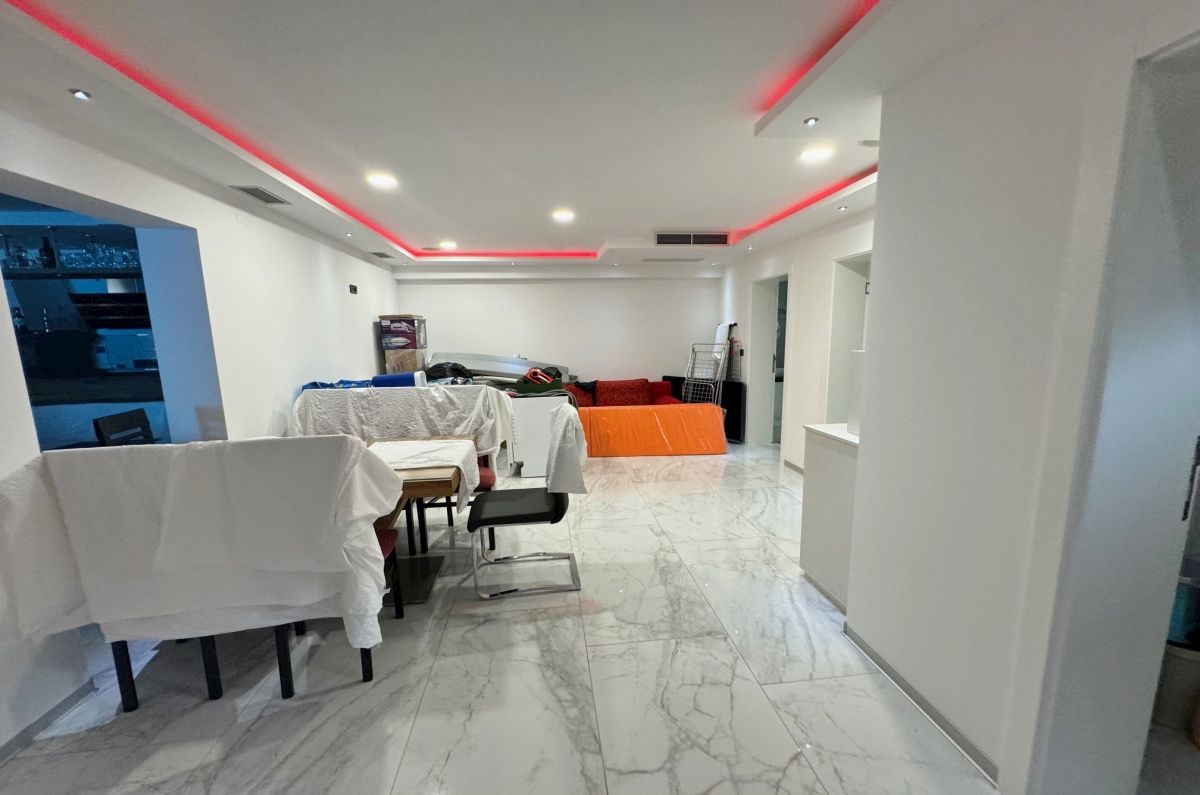 Casa, per la vendita, Città diKrk, Croazia, 252 m2, 1.150.000,00 EUR