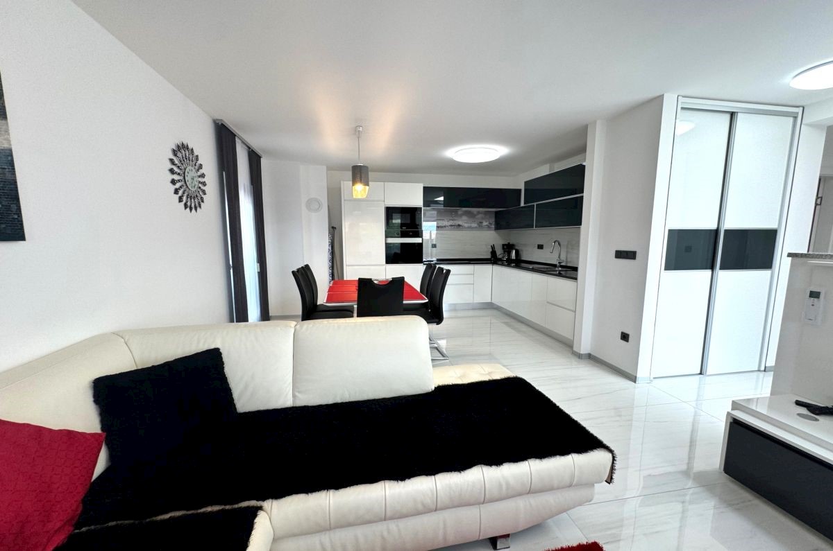Casa, per la vendita, Città diKrk, Croazia, 252 m2, 1.150.000,00 EUR
