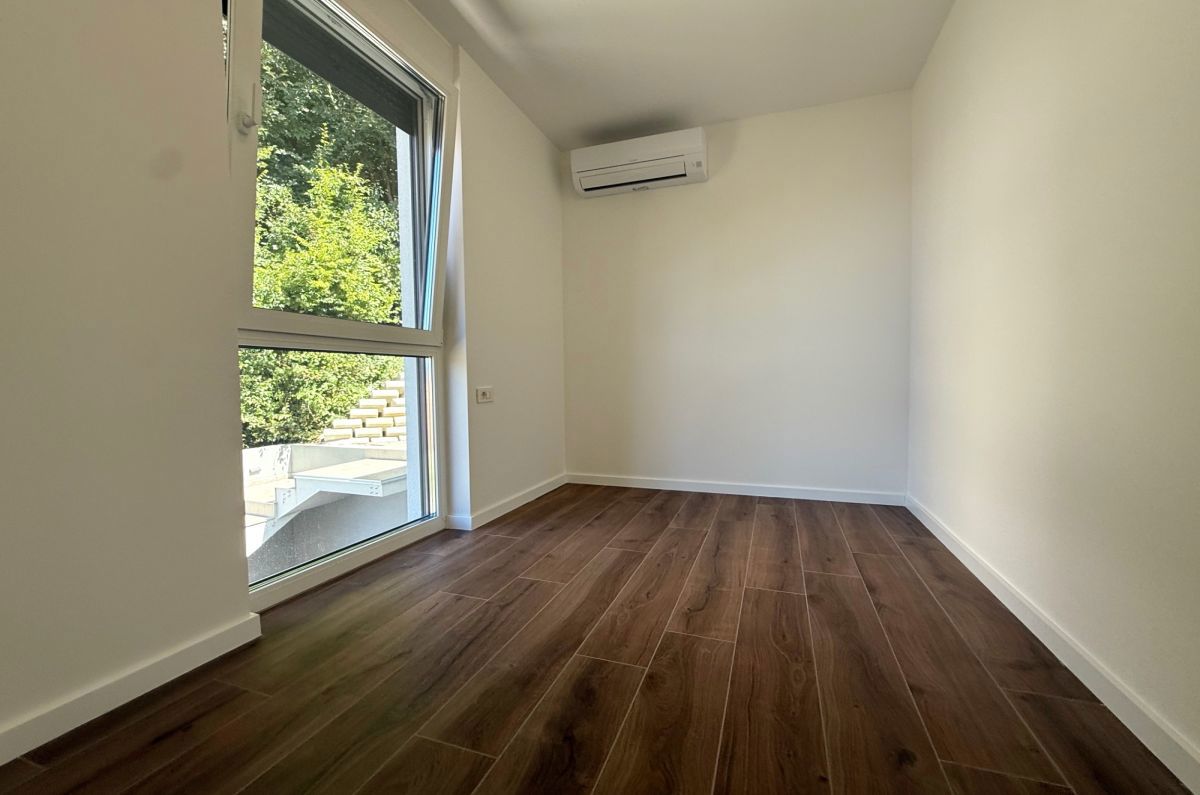 Appartamento, per la vendita, Omišalj, Croazia, 67 m2, 280.000,00 EUR