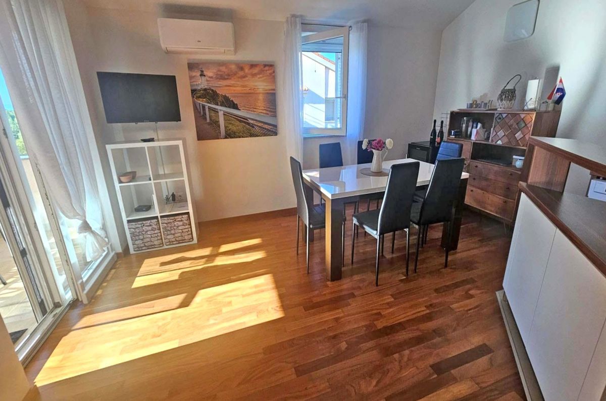 Appartamento, per la vendita, Uvala Soline, Croazia, 64 m2, 258.000,00 EUR