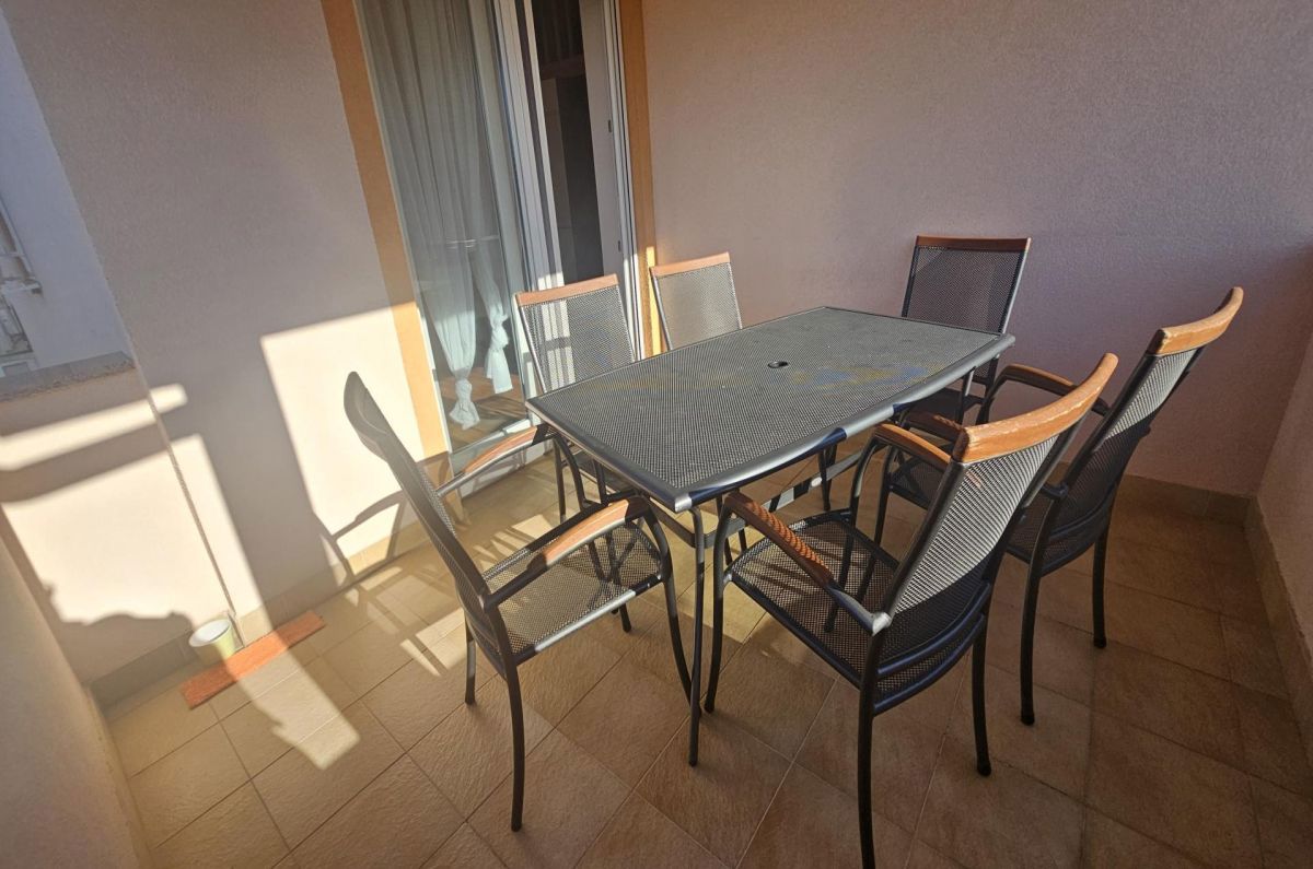 Appartamento, per la vendita, Uvala Soline, Croazia, 64 m2, 258.000,00 EUR