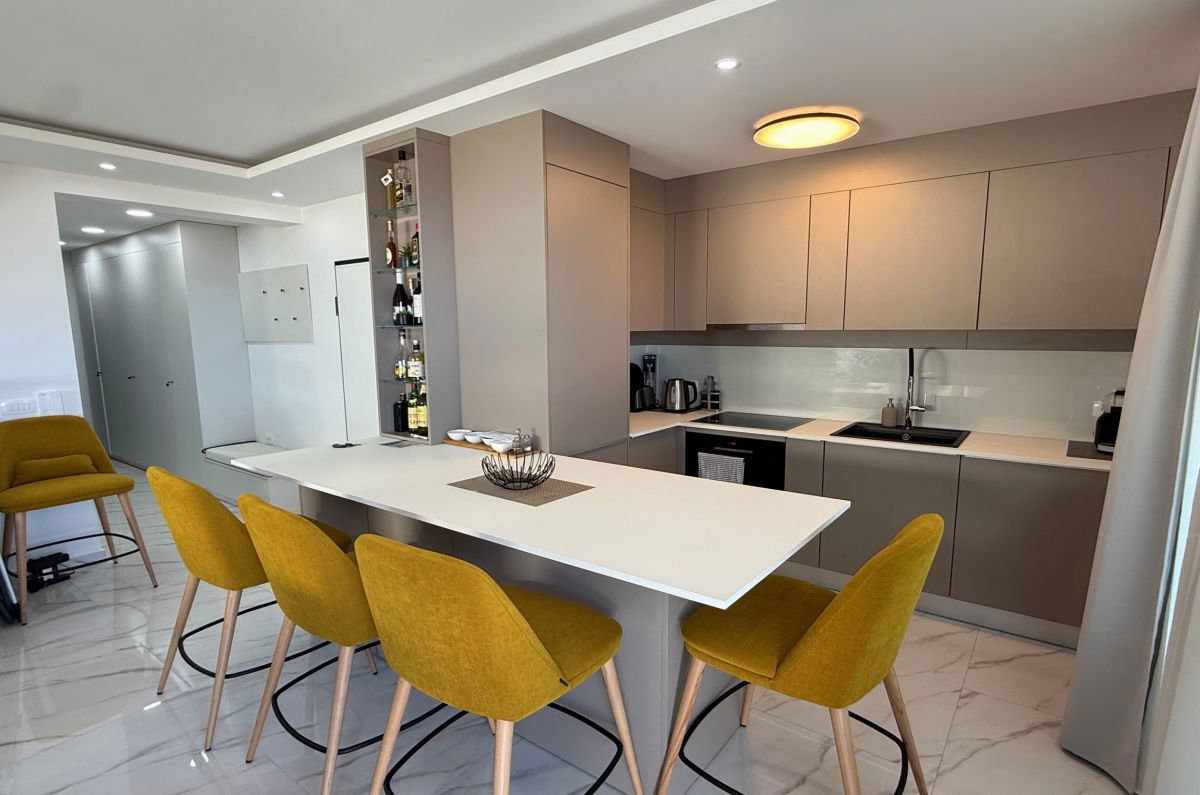 Appartamento, per la vendita, Malinska, Croazia, 79 m2, 360.000,00 EUR