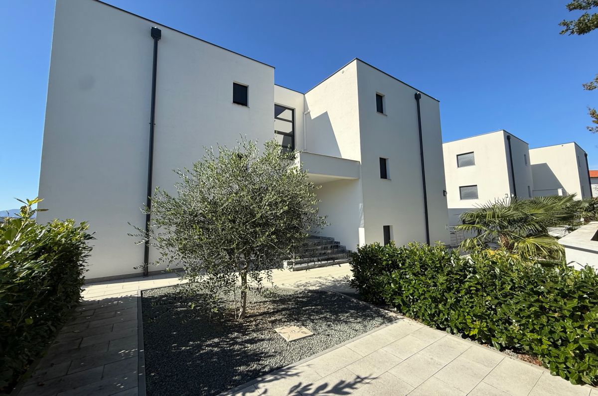 Appartamento, per la vendita, Malinska, Croazia, 79 m2, 360.000,00 EUR