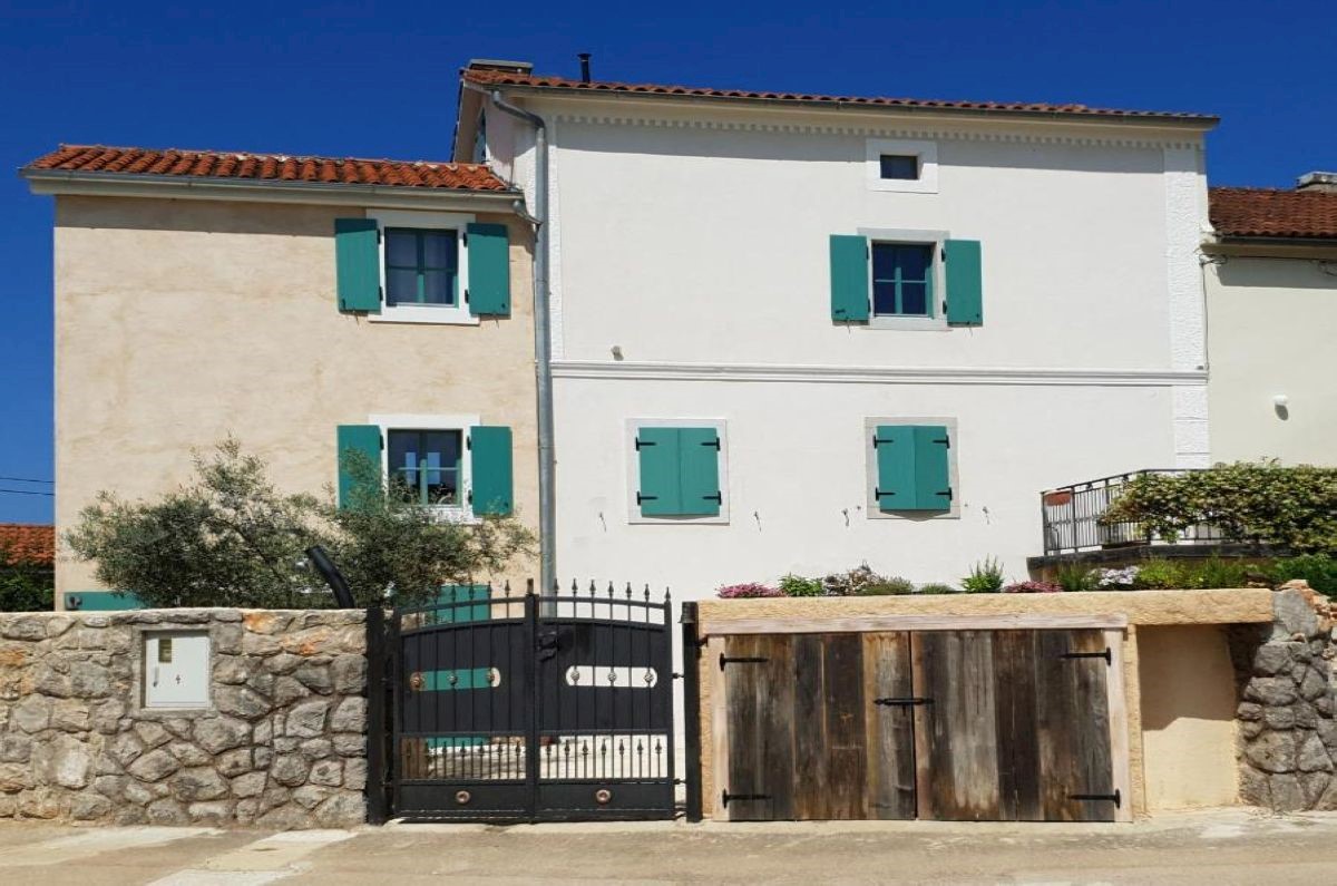 Casa, per la vendita, Malinska, Croazia, 249 m2, 690.000,00 EUR