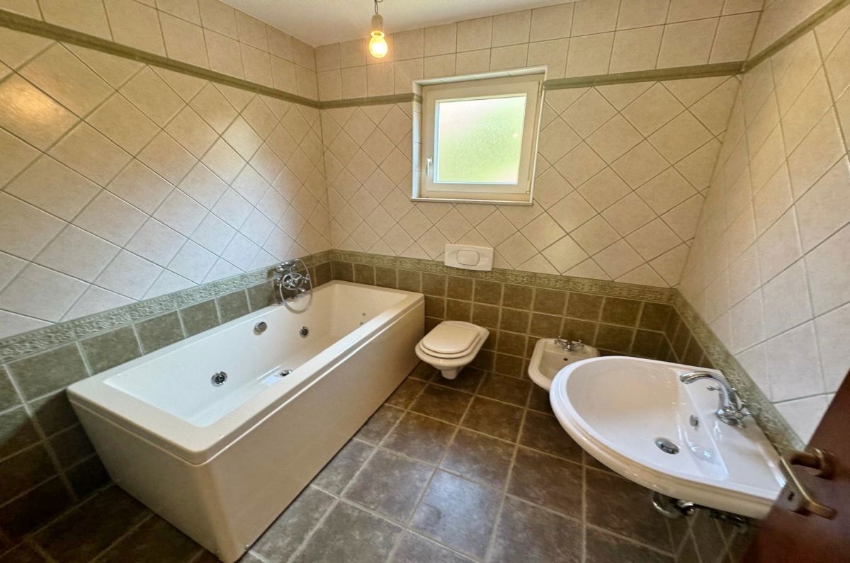 Casa, per la vendita, Uvala Soline, Croazia, 250 m2, 574.000,00 EUR