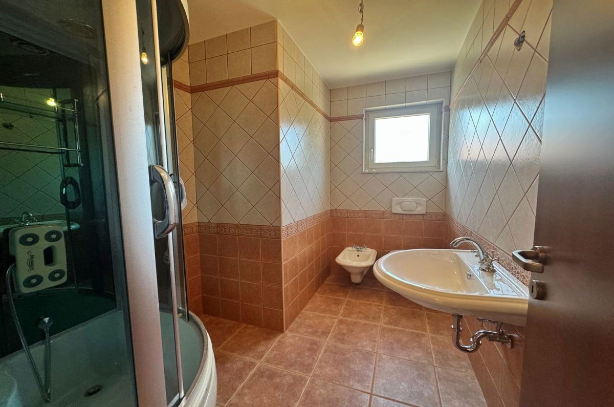 Casa, per la vendita, Uvala Soline, Croazia, 250 m2, 574.000,00 EUR