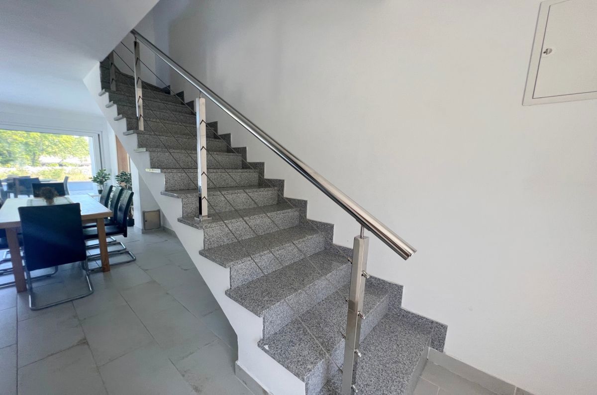 Appartamento, per la vendita, Malinska, Croazia, 76 m2, 330.000,00 EUR