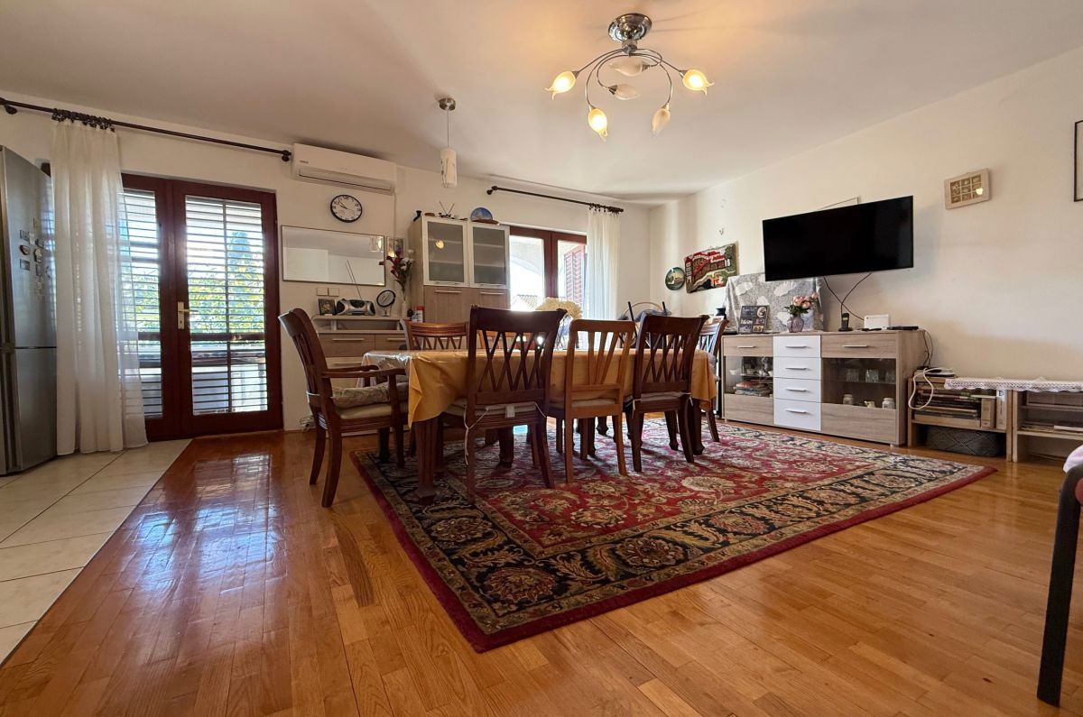 Casa, per la vendita, Città diKrk, Croazia, 250 m2, 550.000,00 EUR