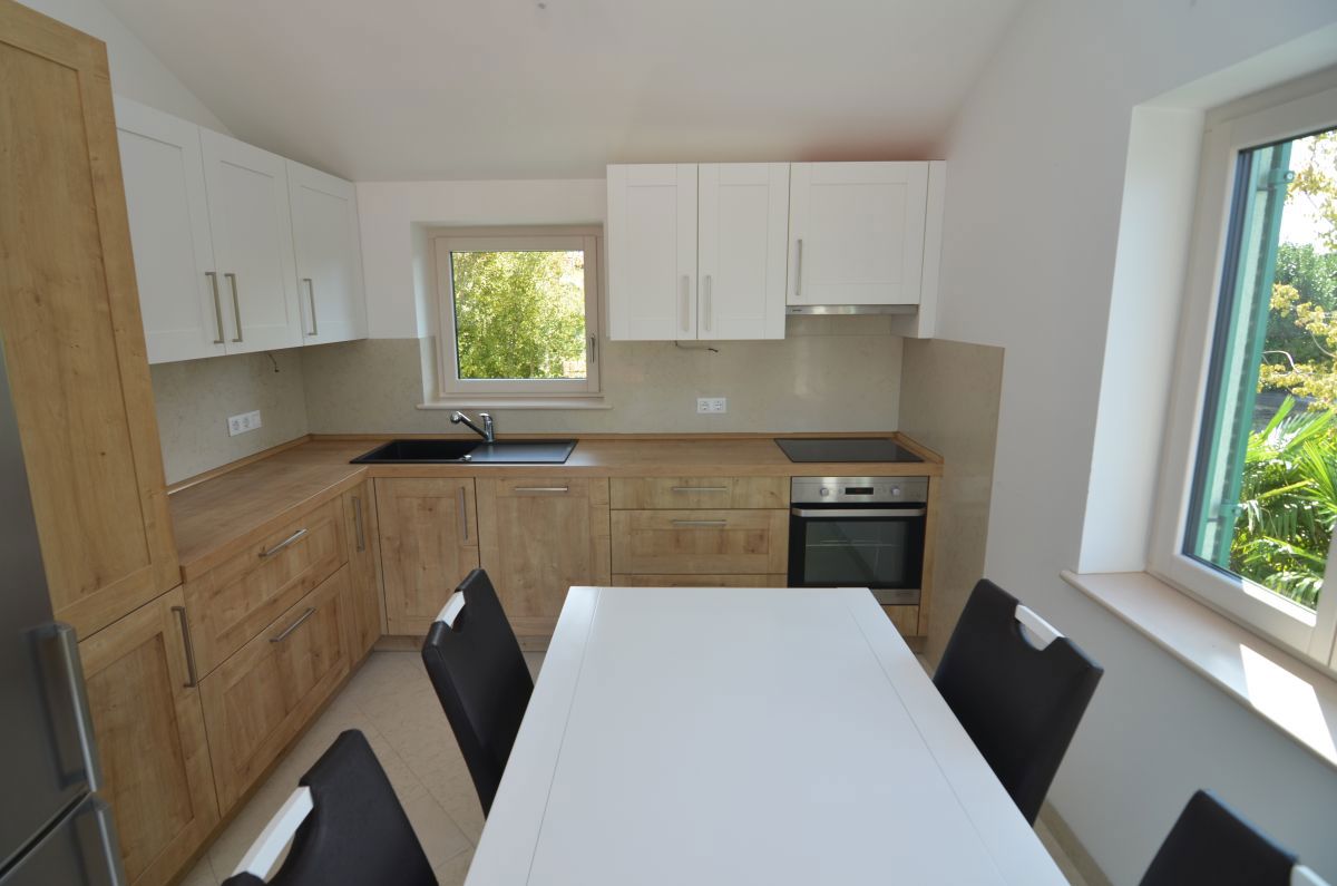 Appartamento, per la vendita, Malinska, Croazia, 76 m2, 550.000,00 EUR