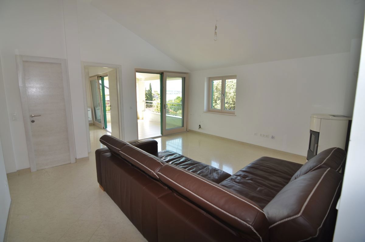 Appartamento, per la vendita, Malinska, Croazia, 76 m2, 550.000,00 EUR