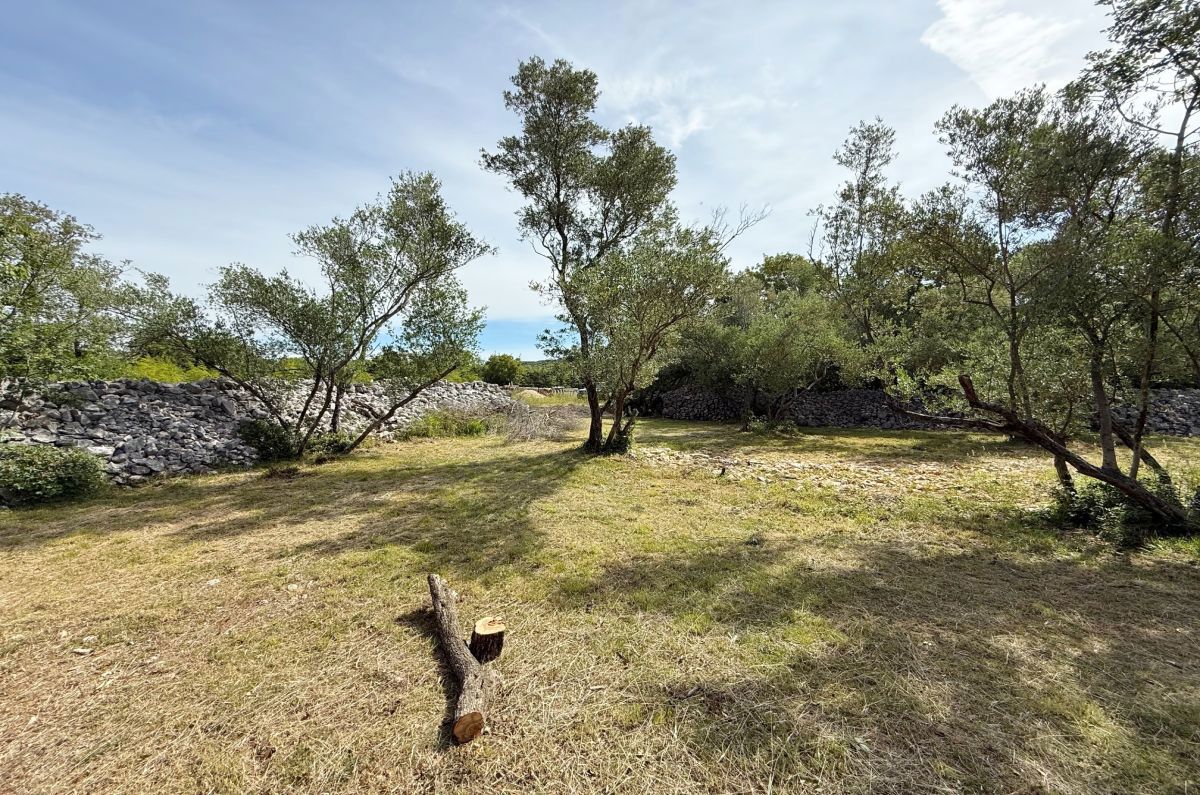 Terreno costruzione, per la vendita, Vrbnik, Croazia, 2038 m2, 390.000,00 EUR