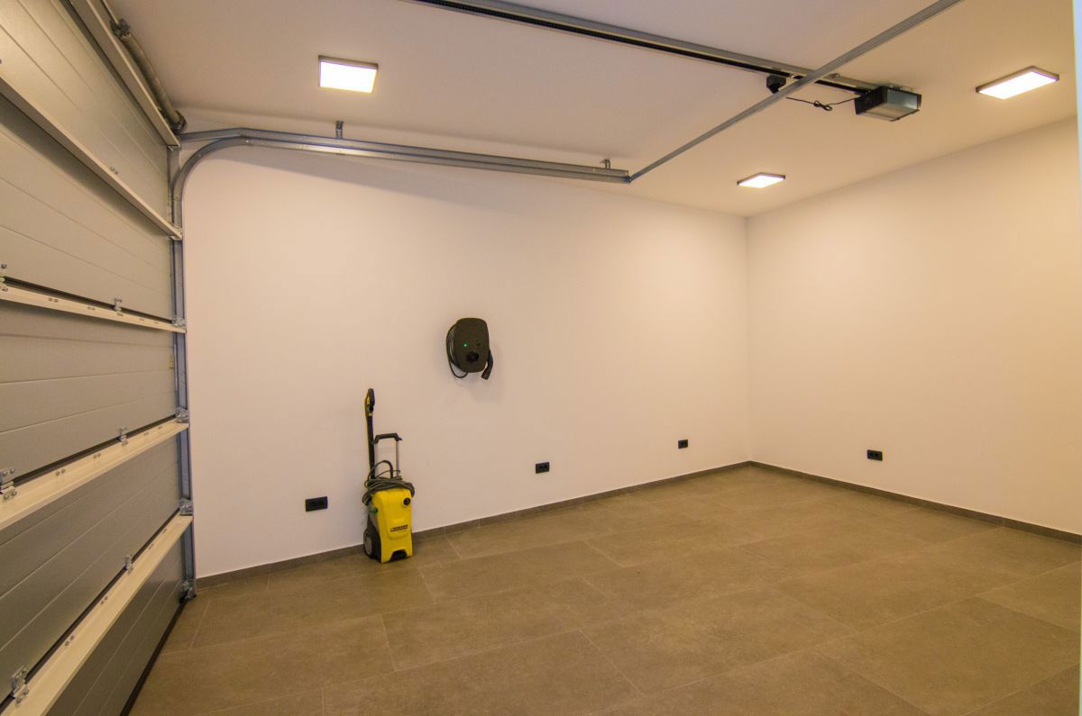 Casa, per la vendita, Città diKrk, Croazia, 257 m2, 1.500.000,00 EUR