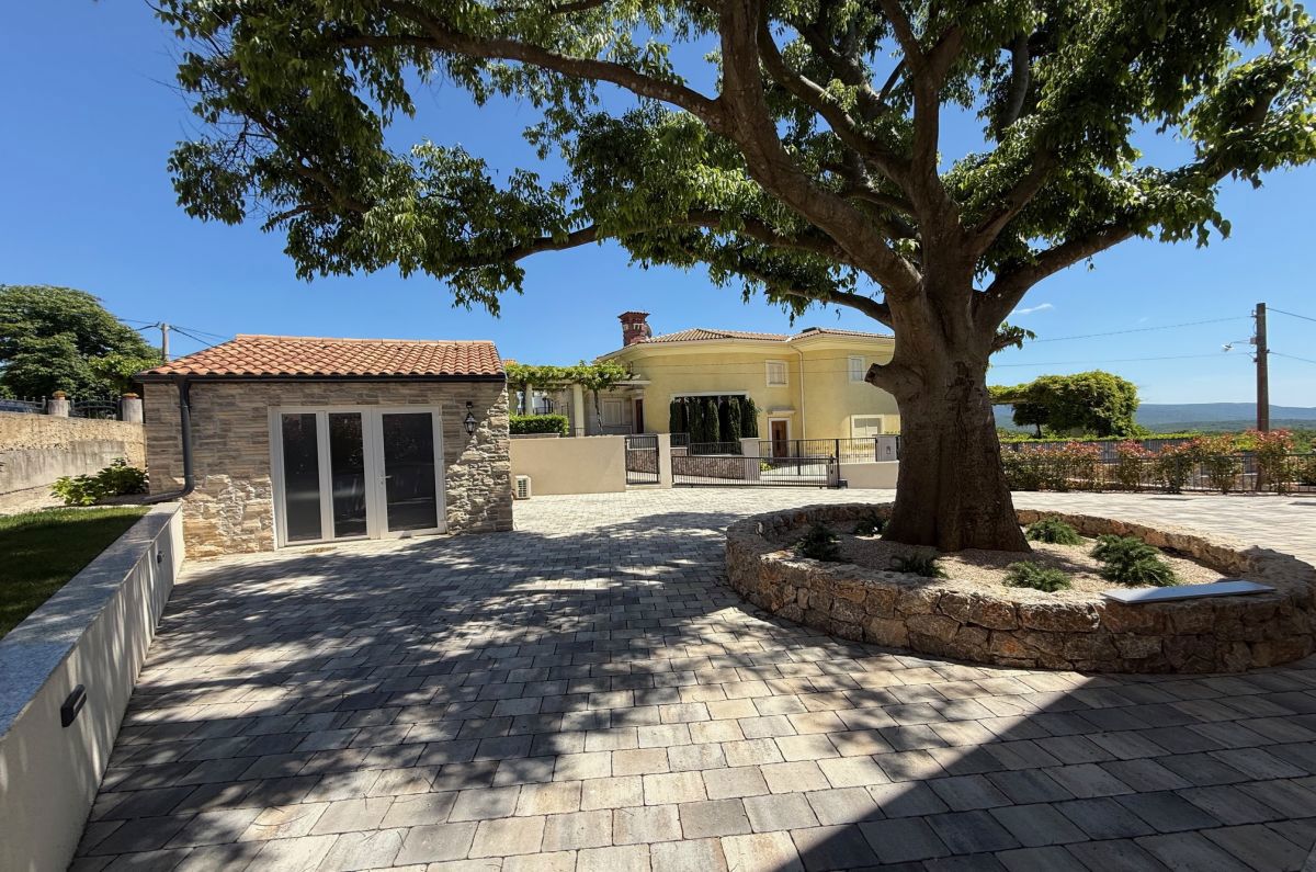 Casa, per la vendita, Vrbnik, Croazia, 137 m2, 800.000,00 EUR