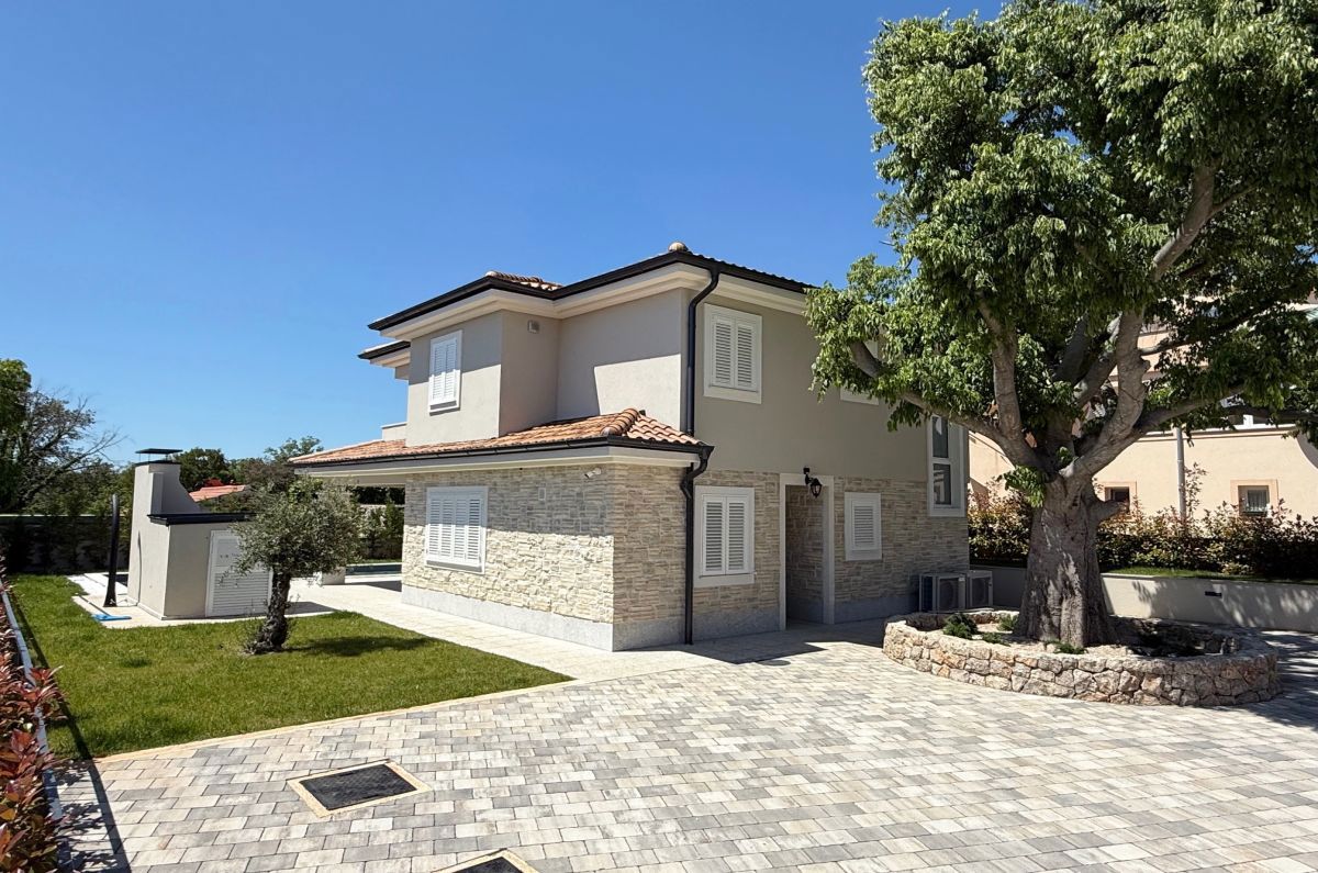 Casa, per la vendita, Vrbnik, Croazia, 137 m2, 800.000,00 EUR