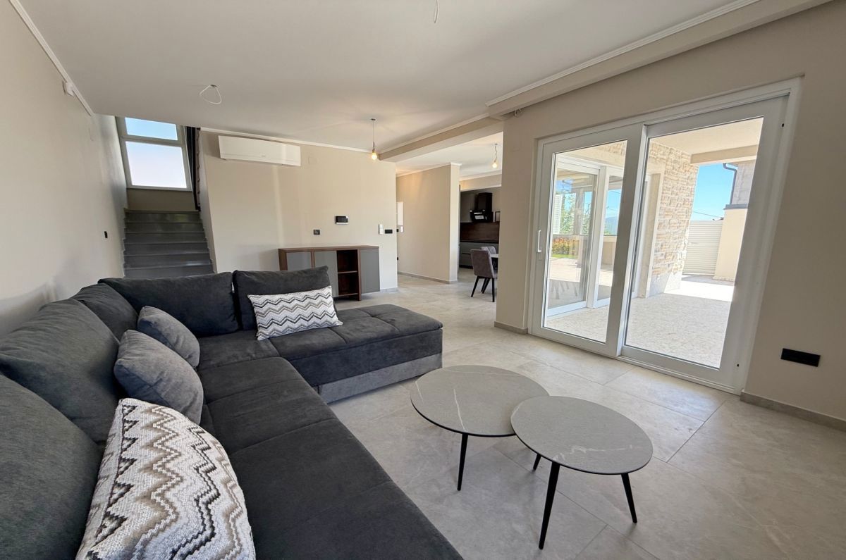 Casa, per la vendita, Vrbnik, Croazia, 137 m2, 800.000,00 EUR