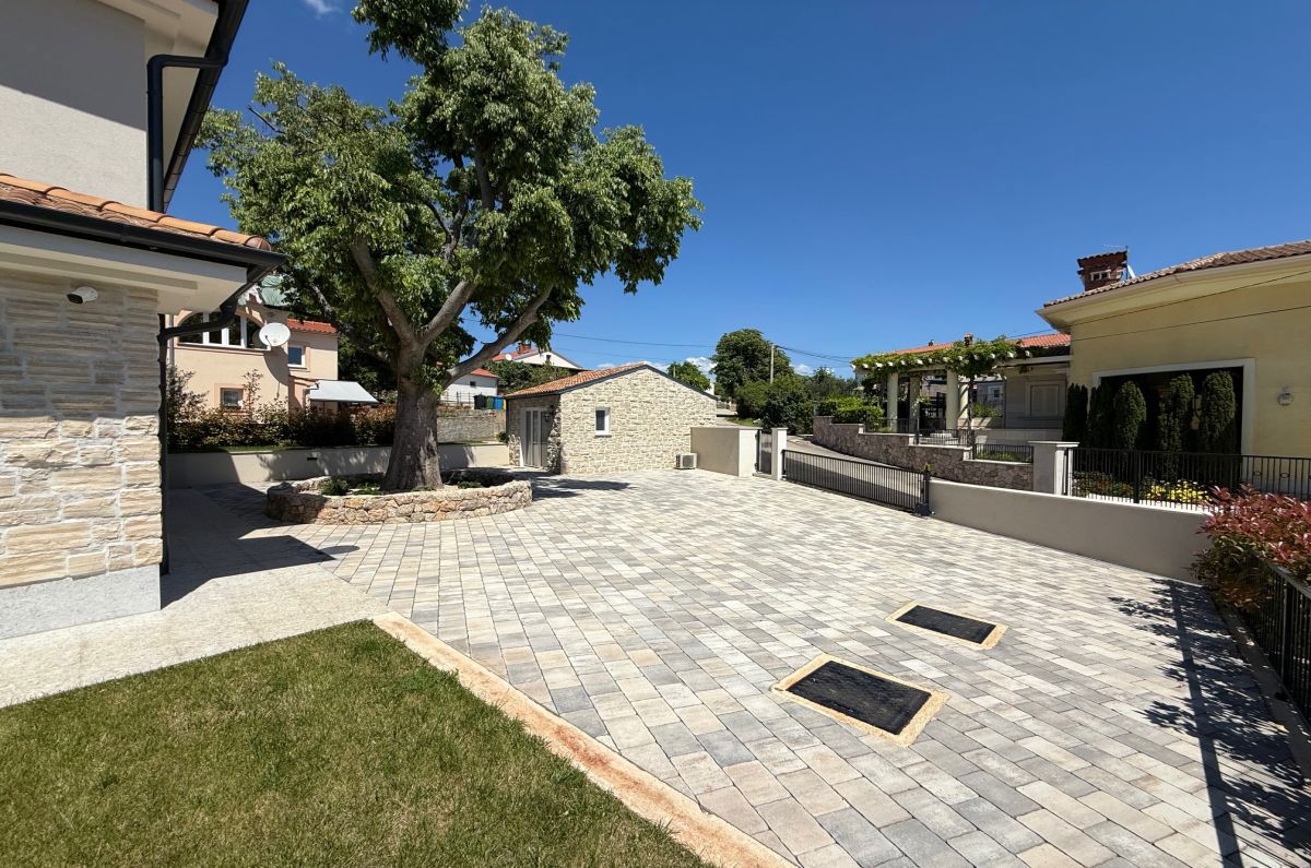 Casa, per la vendita, Vrbnik, Croazia, 137 m2, 800.000,00 EUR