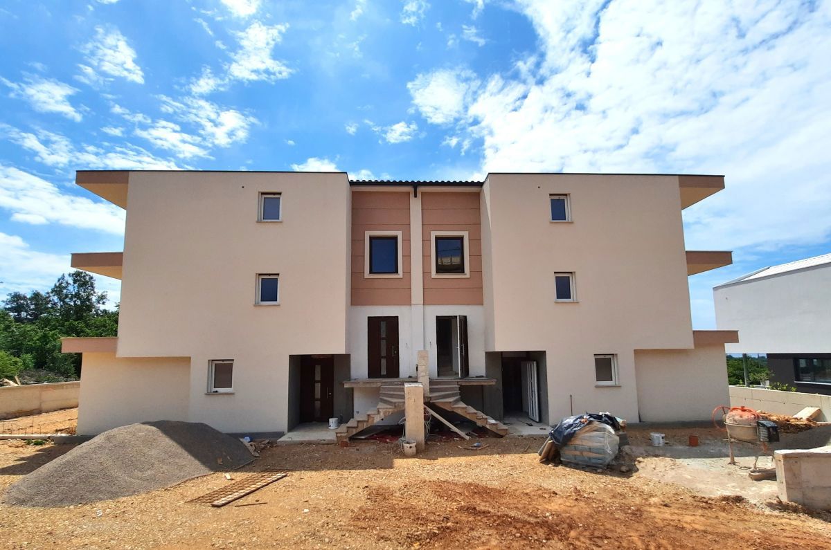 Appartamento, per la vendita, Njivice, Croazia, 32 m2, 200.000,00 EUR