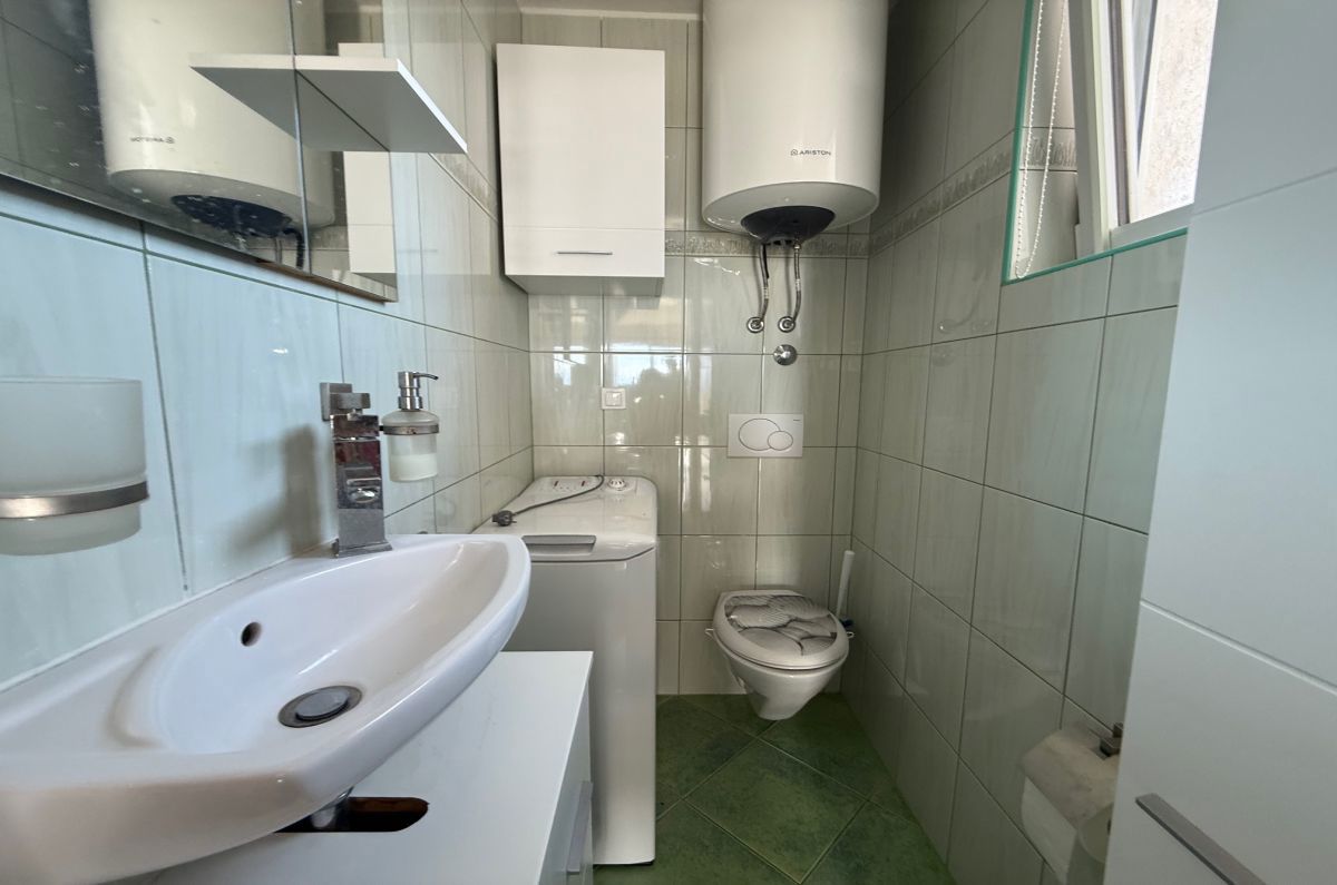 Appartamento, per la vendita, Omišalj, Croazia, 72 m2, 175.000,00 EUR