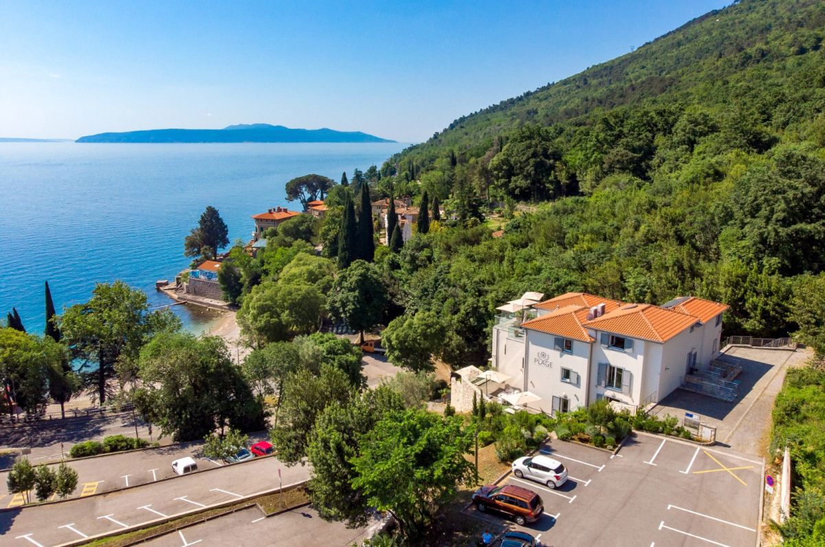 Casa, per la vendita, Lovran, Croazia, 1205 m2, 4.000.000,00 EUR