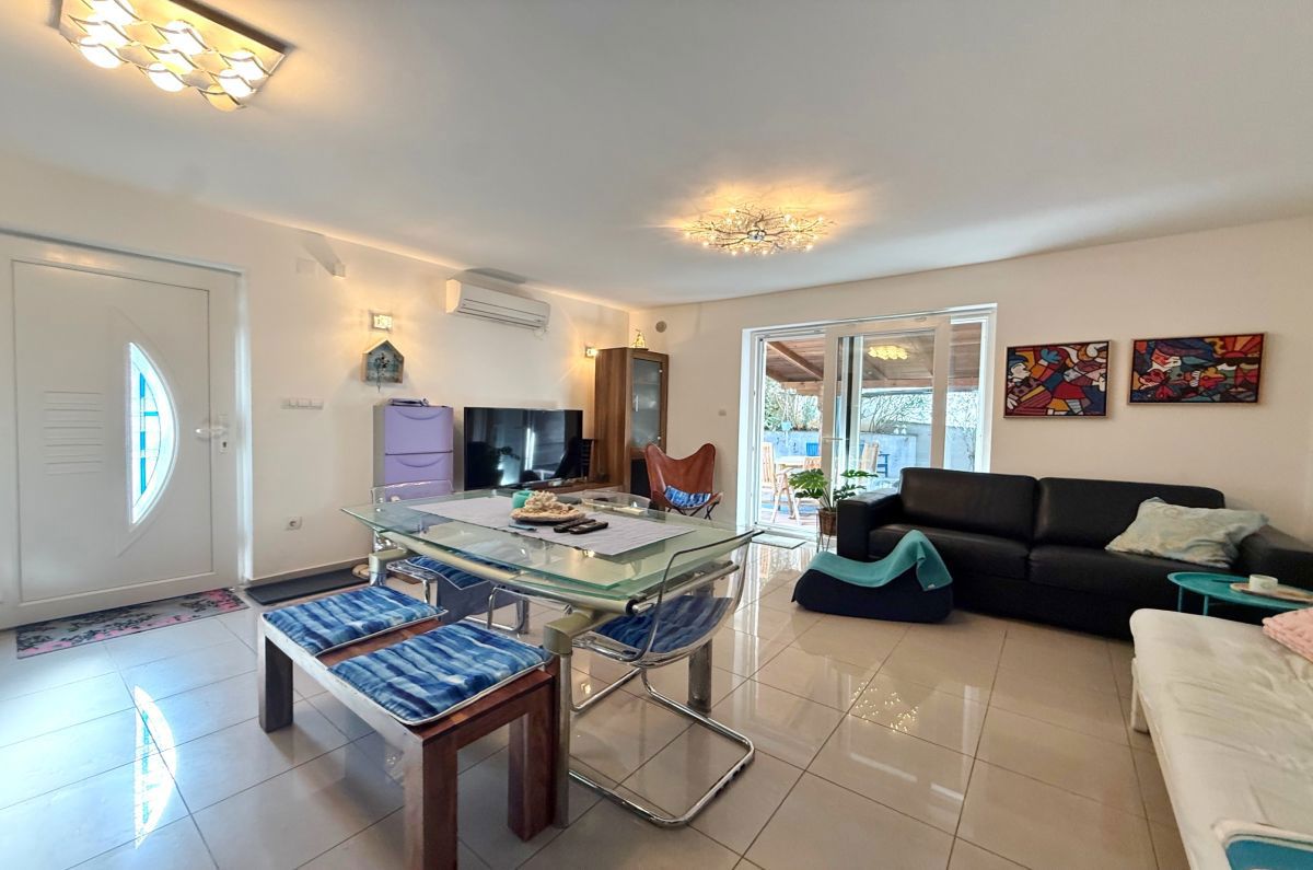 Appartamento, per la vendita, Malinska, Croazia, 52 m2, 279.000,00 EUR