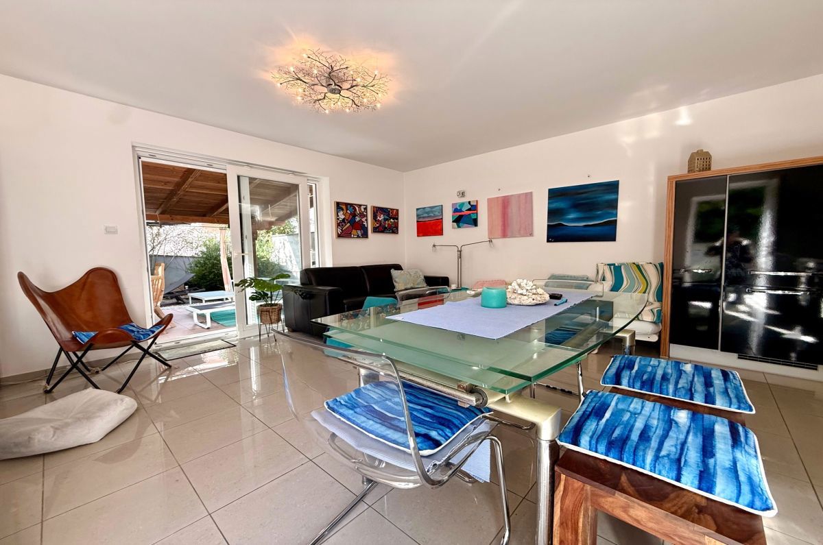 Appartamento, per la vendita, Malinska, Croazia, 52 m2, 279.000,00 EUR