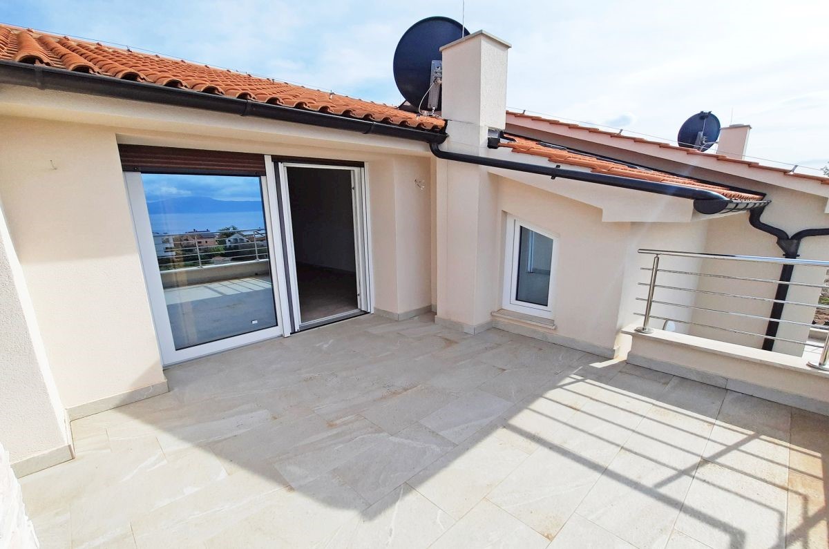 Appartamento, per la vendita, Njivice, Croazia, 67 m2, 320.000,00 EUR