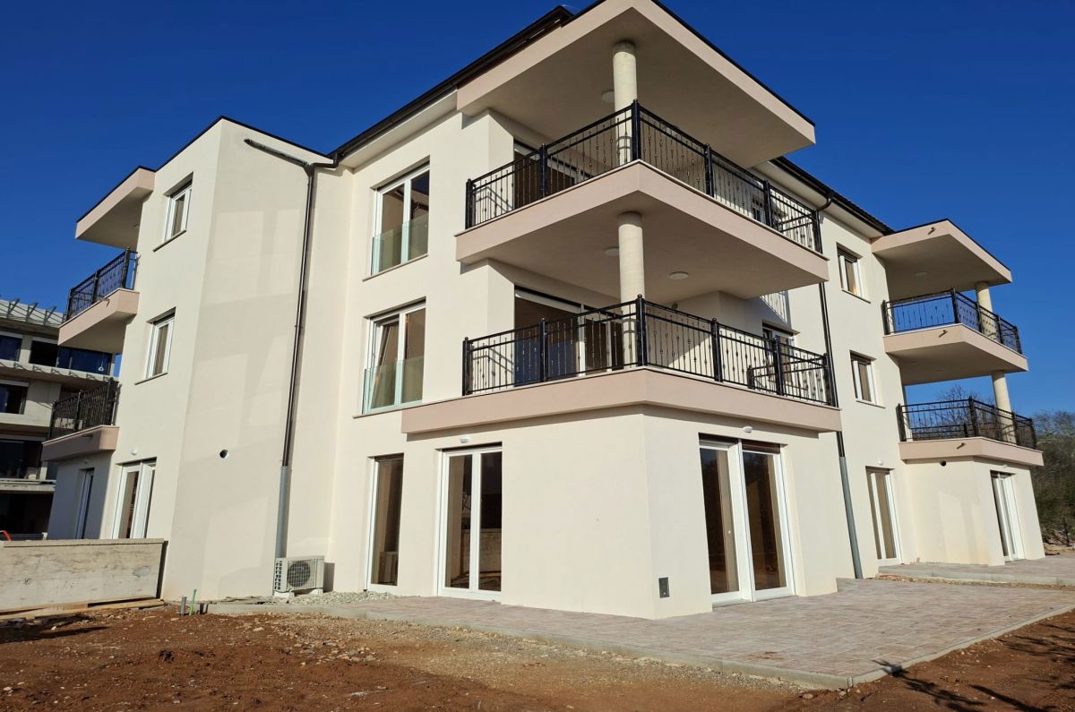 Appartamento, per la vendita, Njivice, Croazia, 46 m2, 300.000,00 EUR